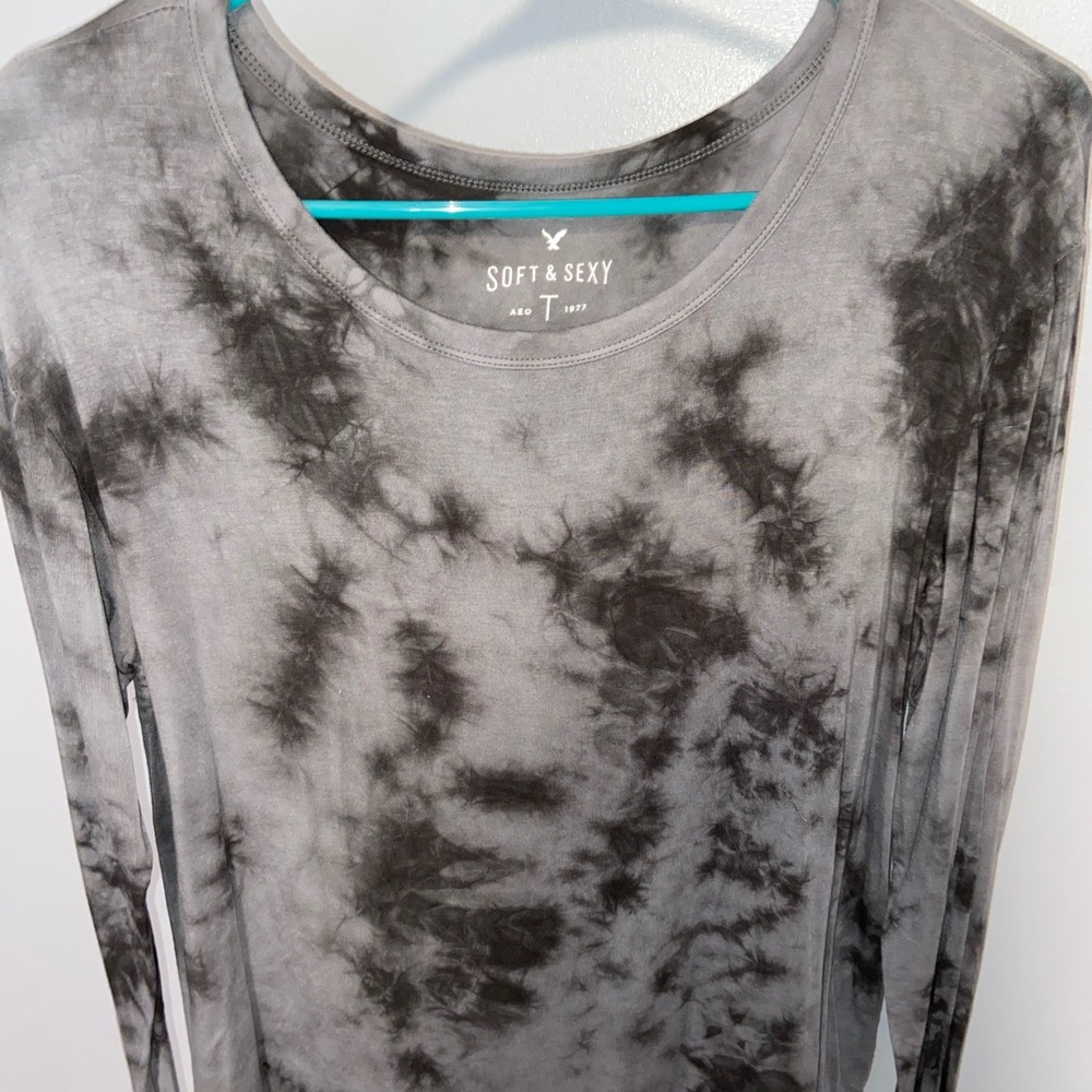 American Eagle long sleeve top
